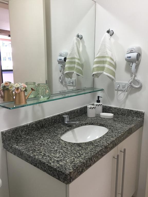 Beira Mar Pajucara Com Varanda E Vista Apto 603 Apartamento Maceió