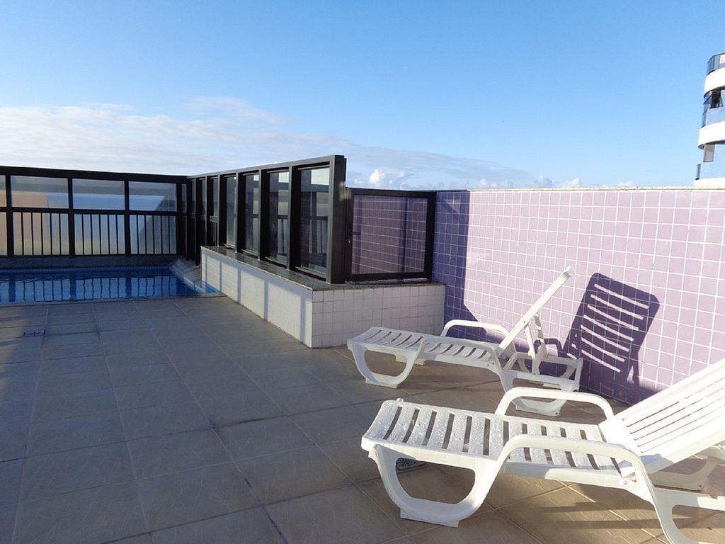 Apartamento Beira Mar Pajucara Com Varanda E Vista Apto 603